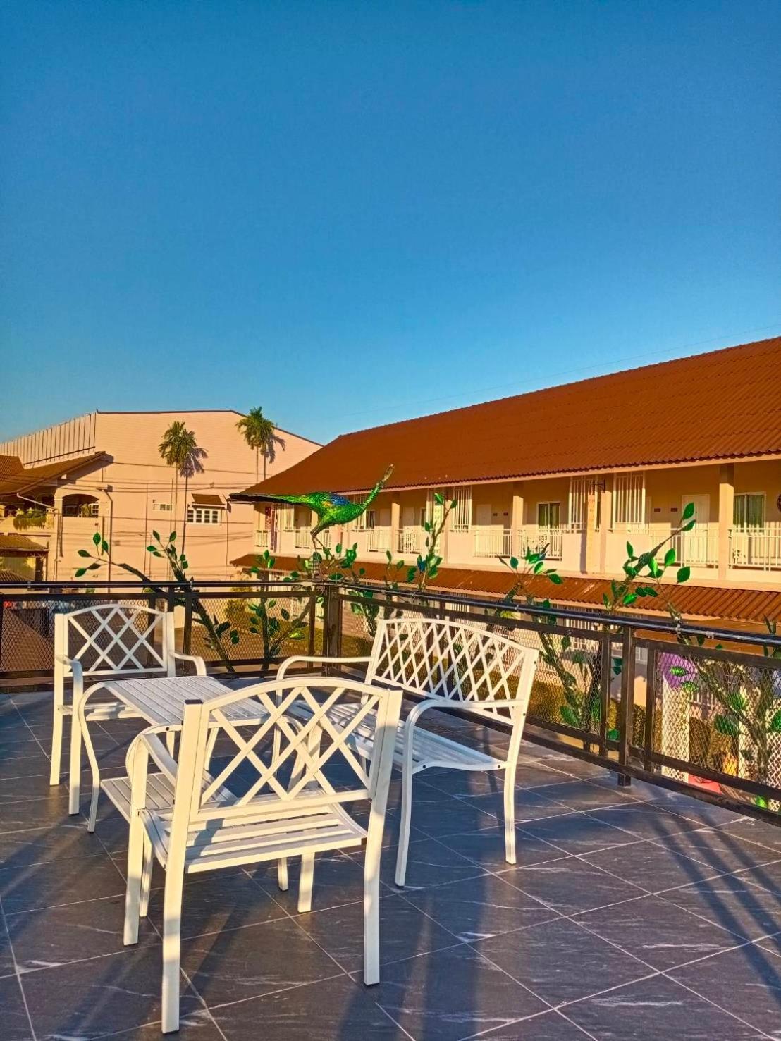เชียงคำ แกรนด์ วิลลา Hotel ภายนอก รูปภาพ